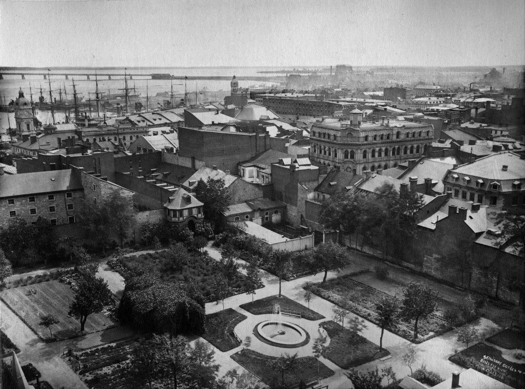 Alexander Henderson, <i>Bird's eye view of Seminary gardens, Montreal</i>, about 1870. MP-0000.10.170 © McCord Museum